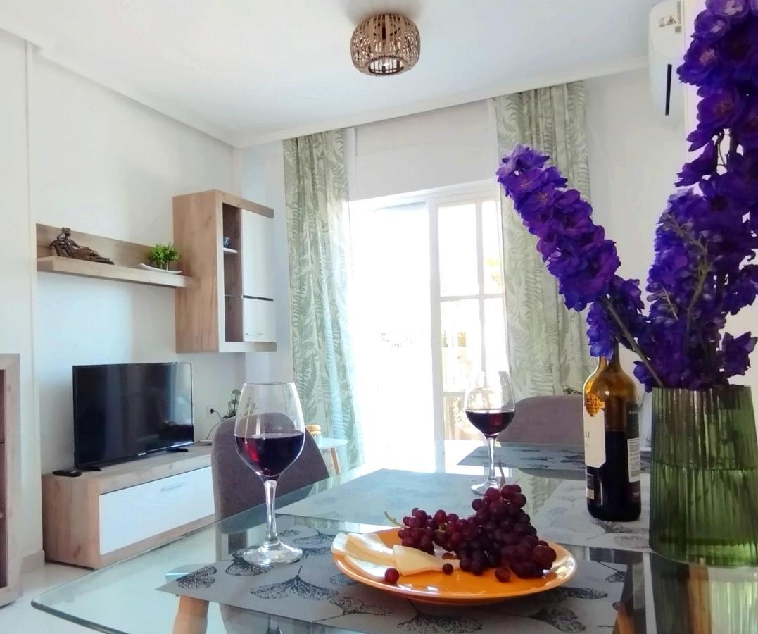 Torrevista Three Bedroom Apartment, Two Swimming Pools And Garage Torrevieja Ngoại thất bức ảnh