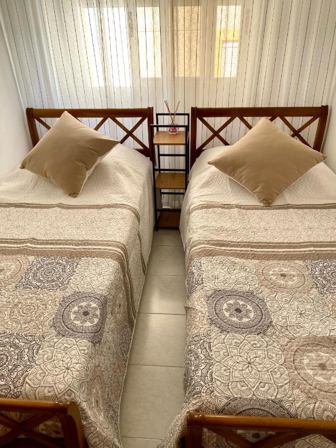 Torrevista Three Bedroom Apartment, Two Swimming Pools And Garage Torrevieja Ngoại thất bức ảnh