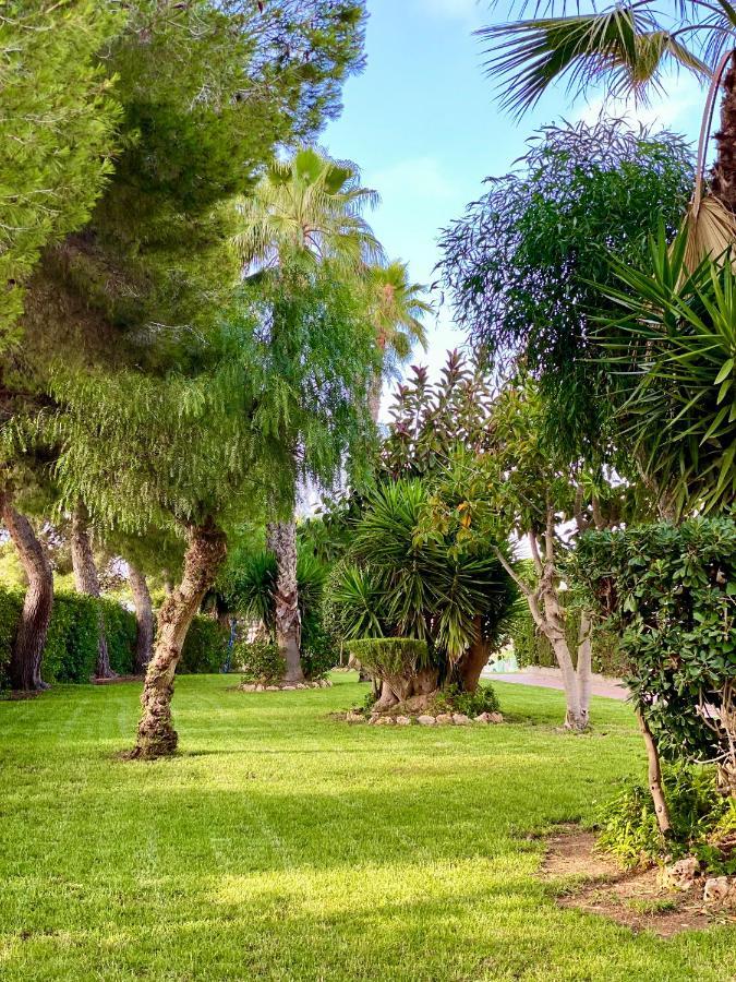 Torrevista Three Bedroom Apartment, Two Swimming Pools And Garage Torrevieja Ngoại thất bức ảnh